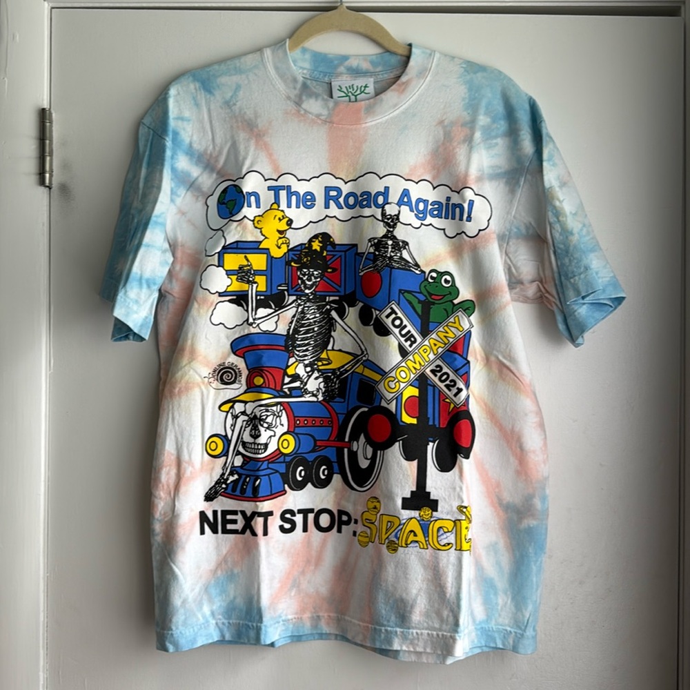 Online ceramic dead and Company, 2021 tour tee size medium
